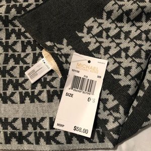 NWT Michael Kors Scarf
